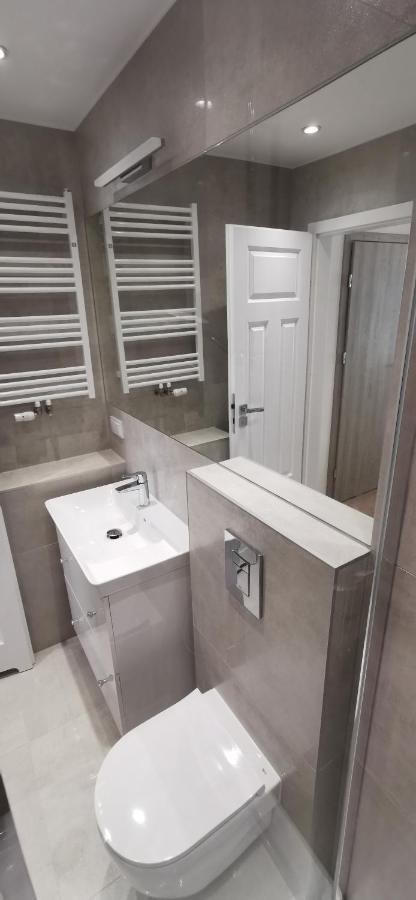 Wow Flou Przystan Letnica Apartamenty 700M Plaza グダニスク エクステリア 写真