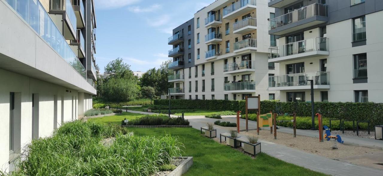 Wow Flou Przystan Letnica Apartamenty 700M Plaza グダニスク エクステリア 写真